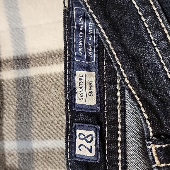 Miss Me Women's Dark Blue Jeans - Picture 2 of 10